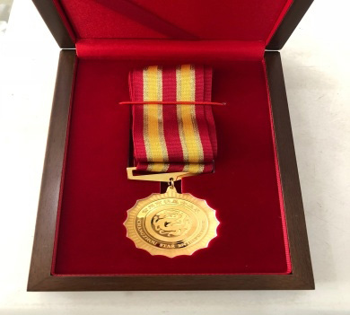 2018年明星企业家奖牌